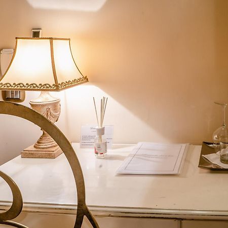 Locanda Del Sole-Roma Piazza Di Spagna Ripetta Стая снимка
