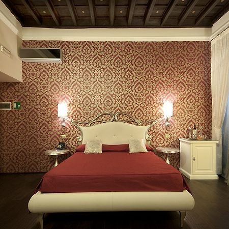Locanda Del Sole-Roma Piazza Di Spagna Ripetta Екстериор снимка