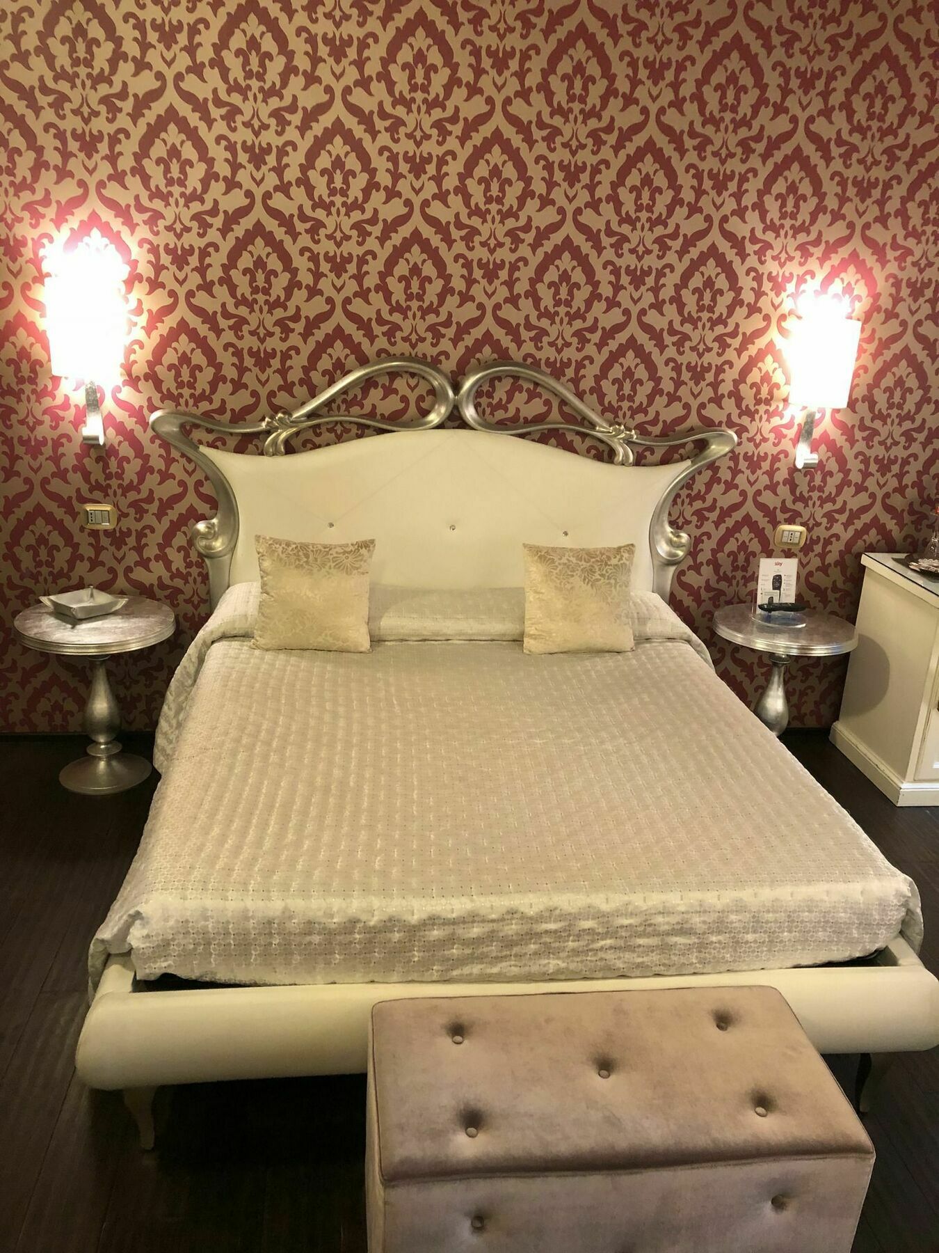 Locanda Del Sole-Roma Piazza Di Spagna Ripetta Екстериор снимка