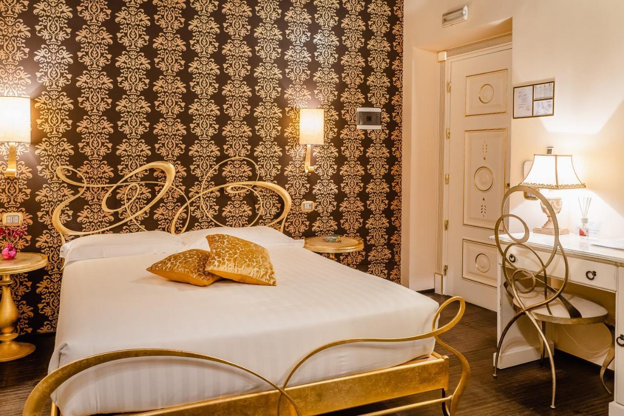Locanda Del Sole-Roma Piazza Di Spagna Ripetta Екстериор снимка
